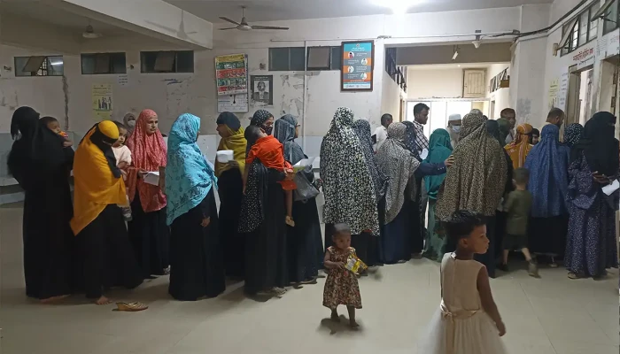 কুমিল্লায় হাম আতঙ্কে হাসপাতালে ভিড়