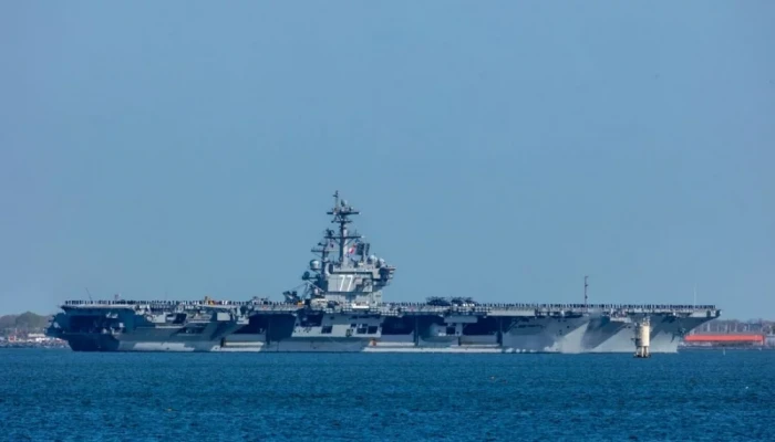 ইরান যুদ্ধে যোগ দিতে মধ্যপ্রাচ্যের পথে মার্কিন পারমাণবিক রণতরি ‘বুশ’