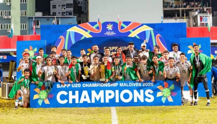 বিমানবন্দর থেকে ছাদখোলা বাসে হাতিরঝিলে যাবেন সাফজয়ী ফুটবলাররা