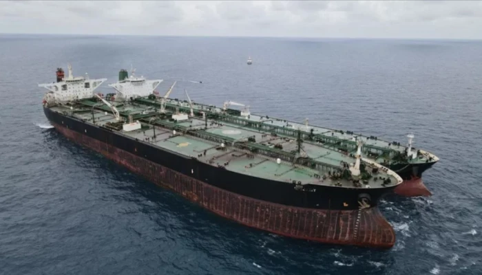 দীর্ঘ সাত বছর পর ইরান থেকে তেল কিনলো ভারত