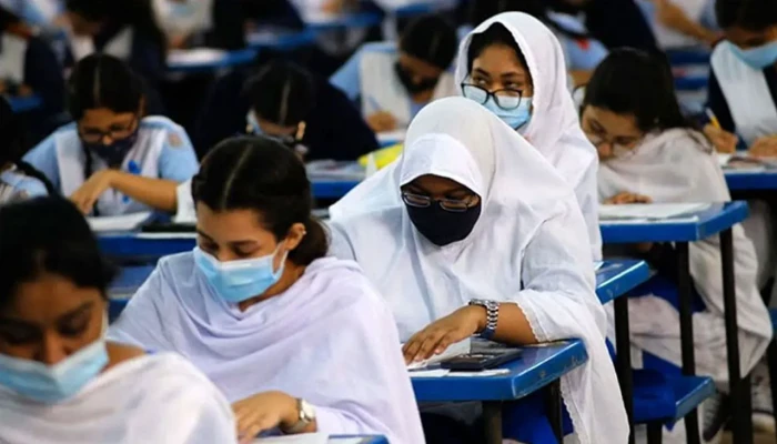 এসএসসি পরীক্ষার্থীদের জন্য ১৪ নির্দেশনা