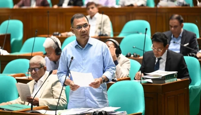 অব্যবহৃত ২০০ সরকারি ভবন হবে হাসপাতাল ও মাতৃসদন: সংসদে প্রধানমন্ত্রী