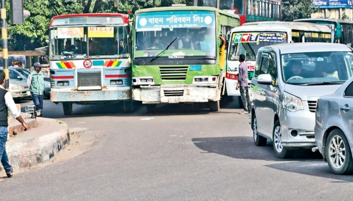 ঢাকা ও দূরপাল্লার নতুন ভাড়া তালিকা প্রকাশ করল বিআরটিএ
