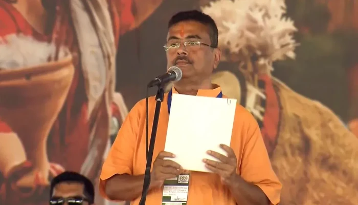 পশ্চিমবঙ্গে বিজেপির প্রথম মুখ্যমন্ত্রী হিসেবে শপথ নিলেন শুভেন্দু