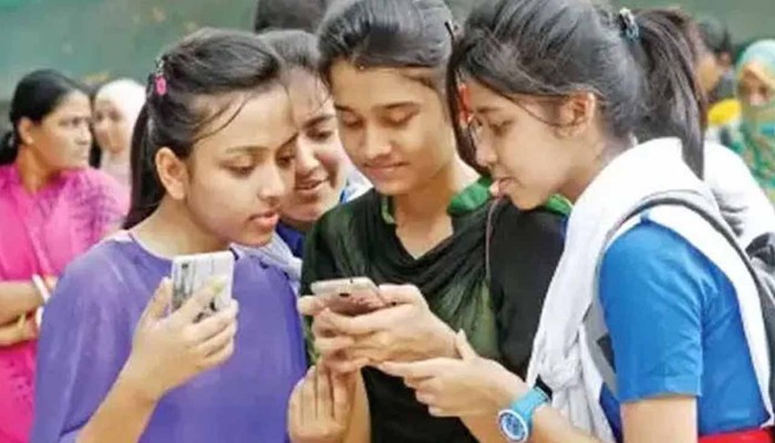 ষষ্ঠ ও একাদশ শ্রেণির উপবৃত্তির তথ্য এন্ট্রির সময় বাড়লো