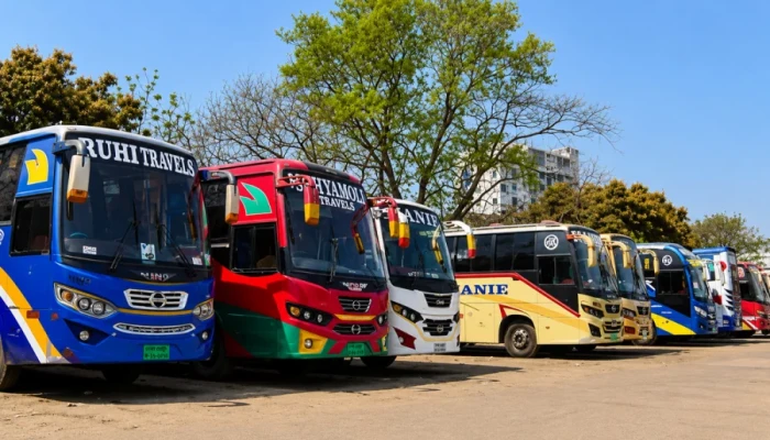 রাজশাহীতে সব ধরনের বাস চলাচল বন্ধ