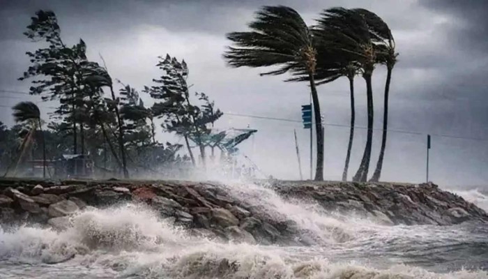 দেশের ৮ অঞ্চলে ৬০ কিমি বেগে ঝড়ের আভাস
