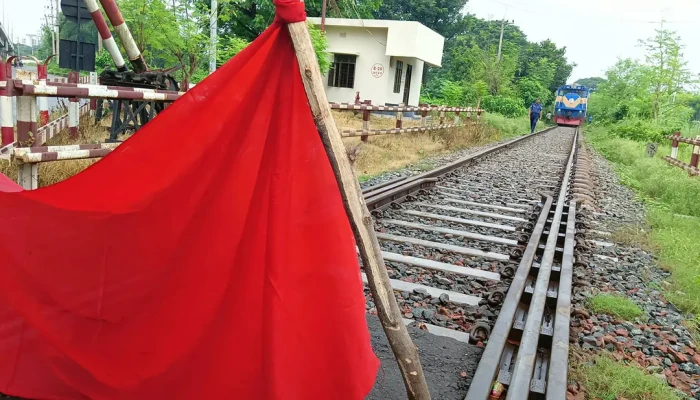রাজশাহীতে রেললাইন অবরোধে ৩৫ লাখ টাকার আর্থিক ক্ষতি: রেলওয়ে