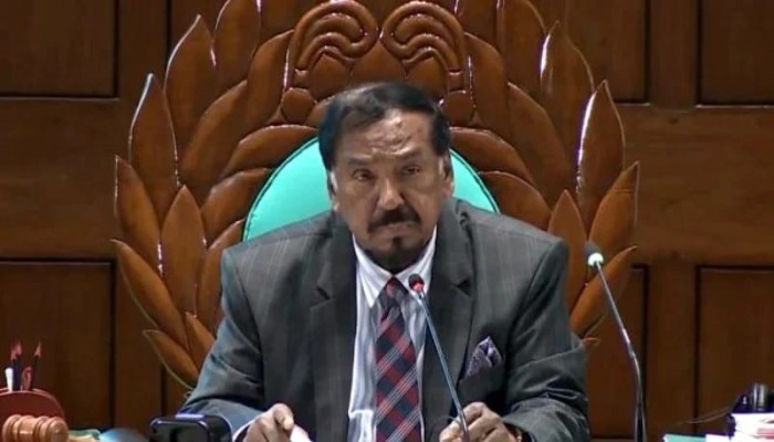 ভারপ্রাপ্ত রাষ্ট্রপতির দায়িত্ব নিলেন স্পিকার হাফিজ উদ্দিন আহমদ