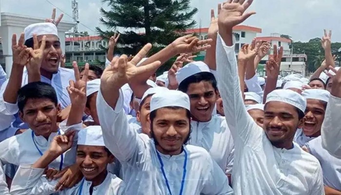 মাদ্রাসা বোর্ডে পাসের হার ৫৫.৪৯ শতাংশ, কমেছে জিপিএ-৫