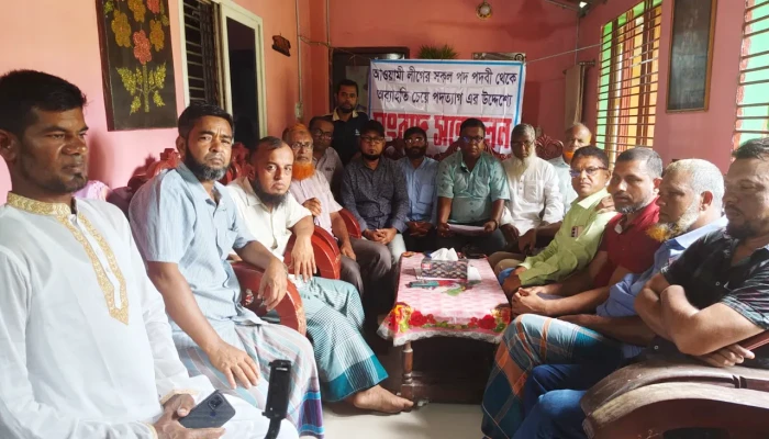গোপালগঞ্জে আওয়ামী লীগের ১৬ নেতাকর্মীর পদত্যাগ
