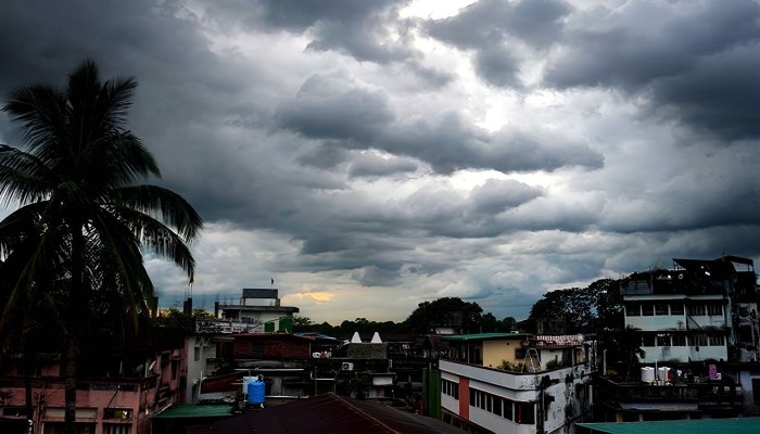 মেঘলা আকাশ, আজ কোথায় বৃষ্টি হতে পারে জানালো আবহাওয়া অফিস