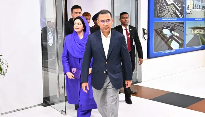 ইস্তাম্বুলে যাত্রাবিরতি শেষে নিউইয়র্কের পথে প্রধানমন্ত্রী