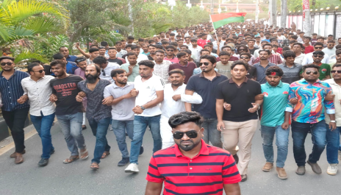 ছাত্রলীগ-যুবলীগ-আওয়ামী লীগের বিরুদ্ধে রাজশাহী জেলা ছাত্রদলের বিক্ষোভ
