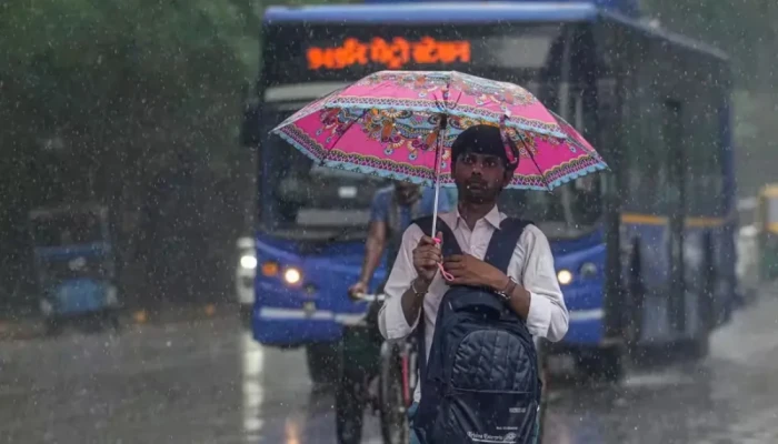 দিল্লিতে রেড অ্যালার্ট জারি