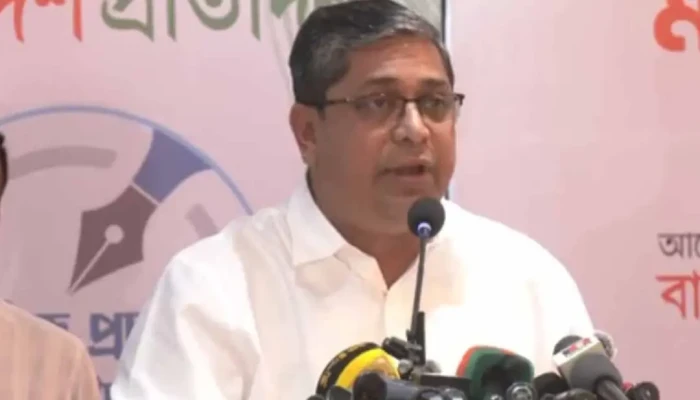 বগুড়ার উন্নয়নে এক বিন্দুও ছাড় নয় : প্রতিমন্ত্রী শাহে আলম